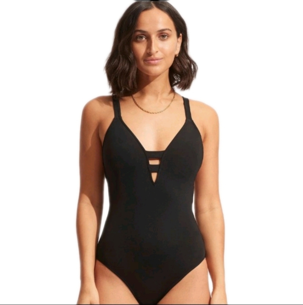 SEAFOLLY Collective Deep V One Piece In Black Size US 4- NWOT
